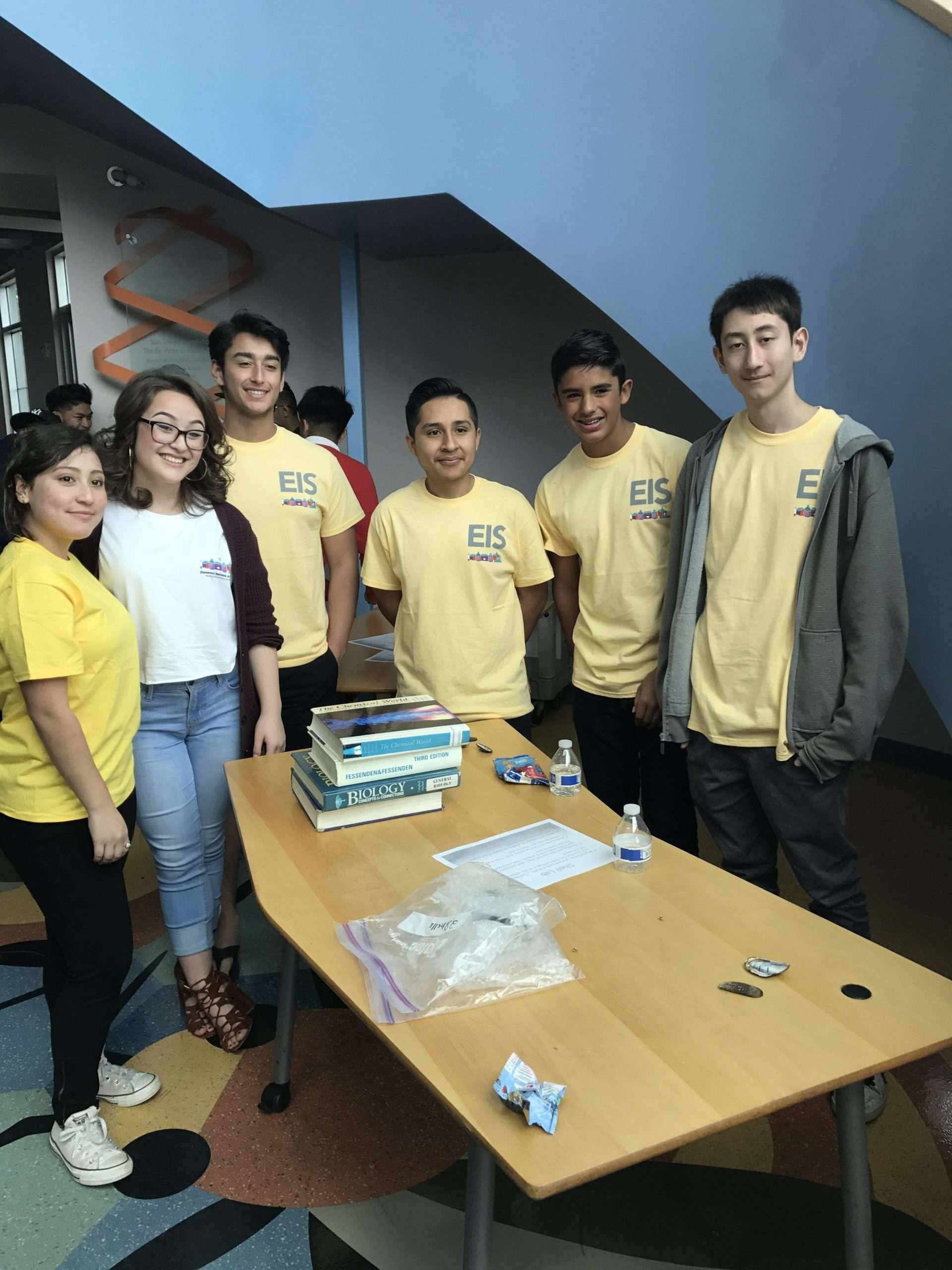 Picture of teen leaders at San Diego Teen Science Café